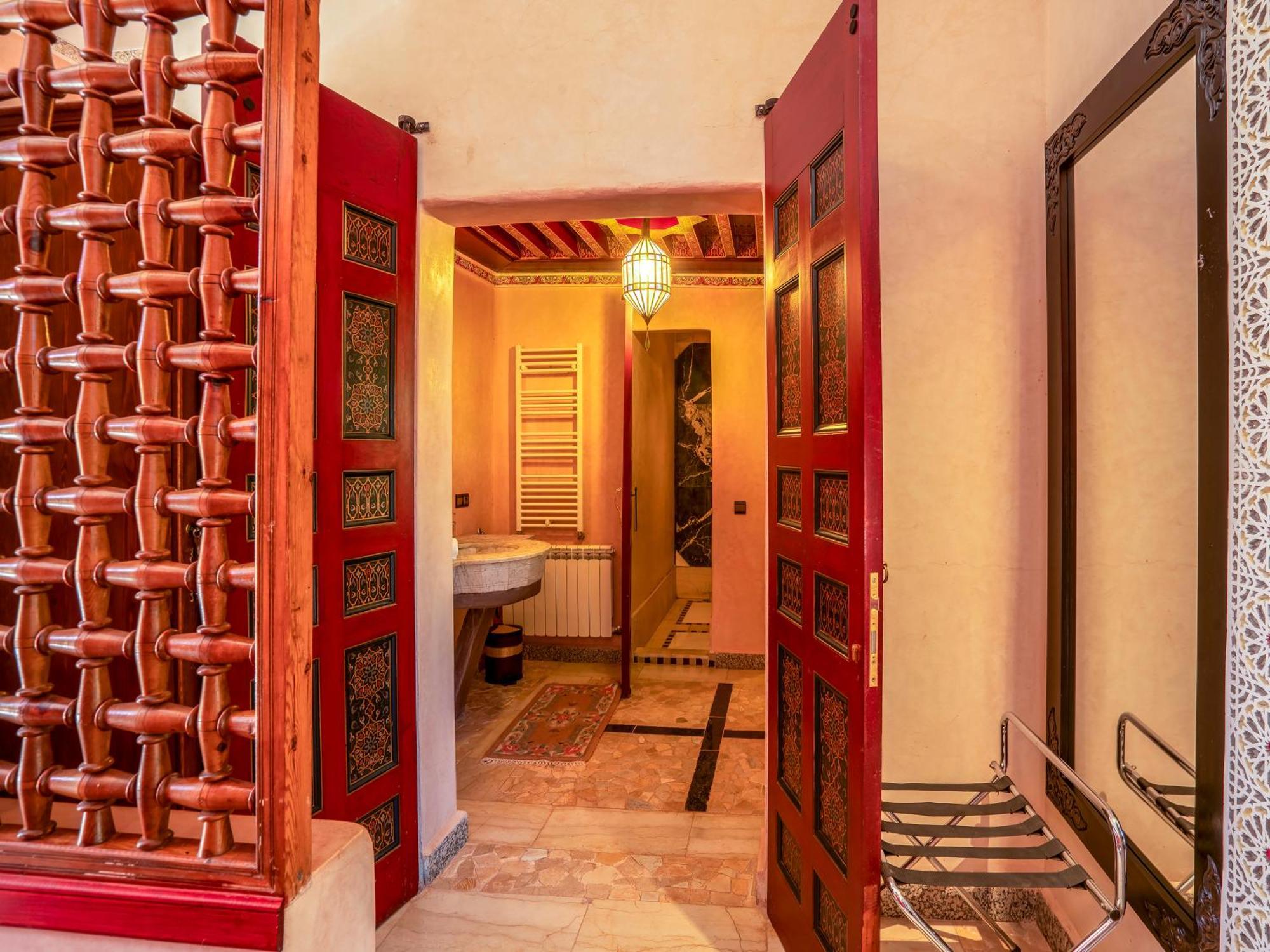 Riad Cle De Sol El Jem'a Ghemat Exterior photo